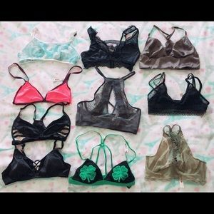 10 Brand new Victoria’s Secret size S bralettes